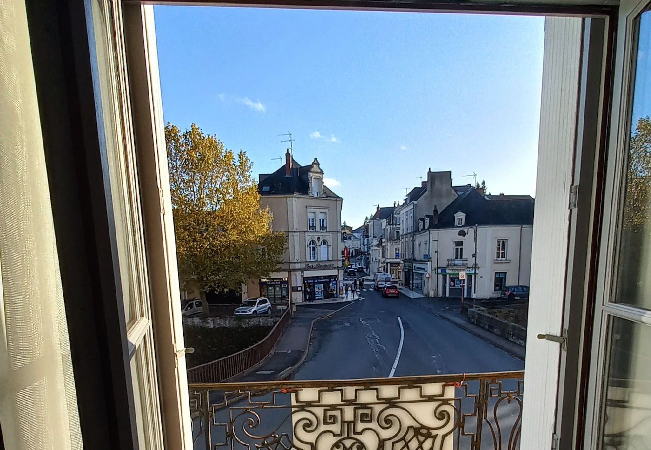 Studio in Segré - Studio for a short break in the heart of town Hote-Zen! BRAND NEW!
