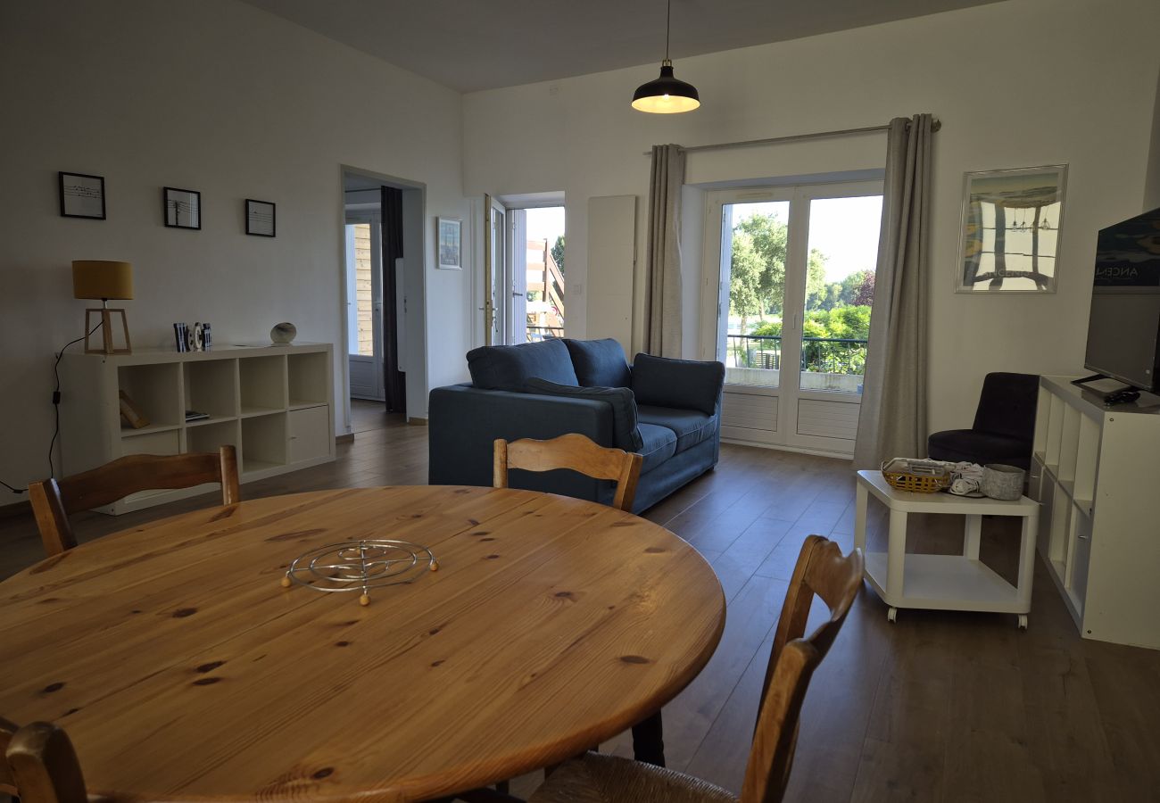 Townhouse in Ancenis - House on the banks of the Loire in Ancenis
