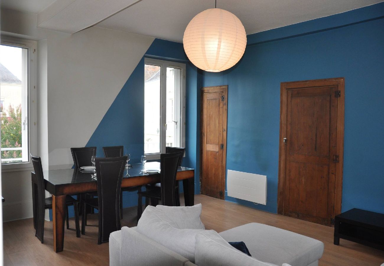 Appartement à Candé - Candé centre cuisine chambre salon Hote-Zen WIFI 