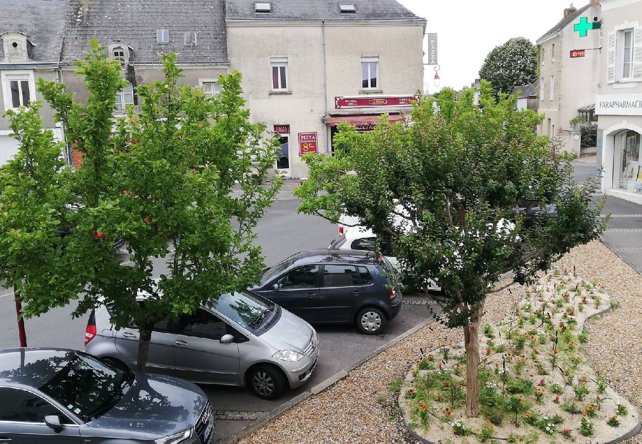 Appartement à Candé - Candé centre cuisine chambre salon Hote-Zen WIFI 