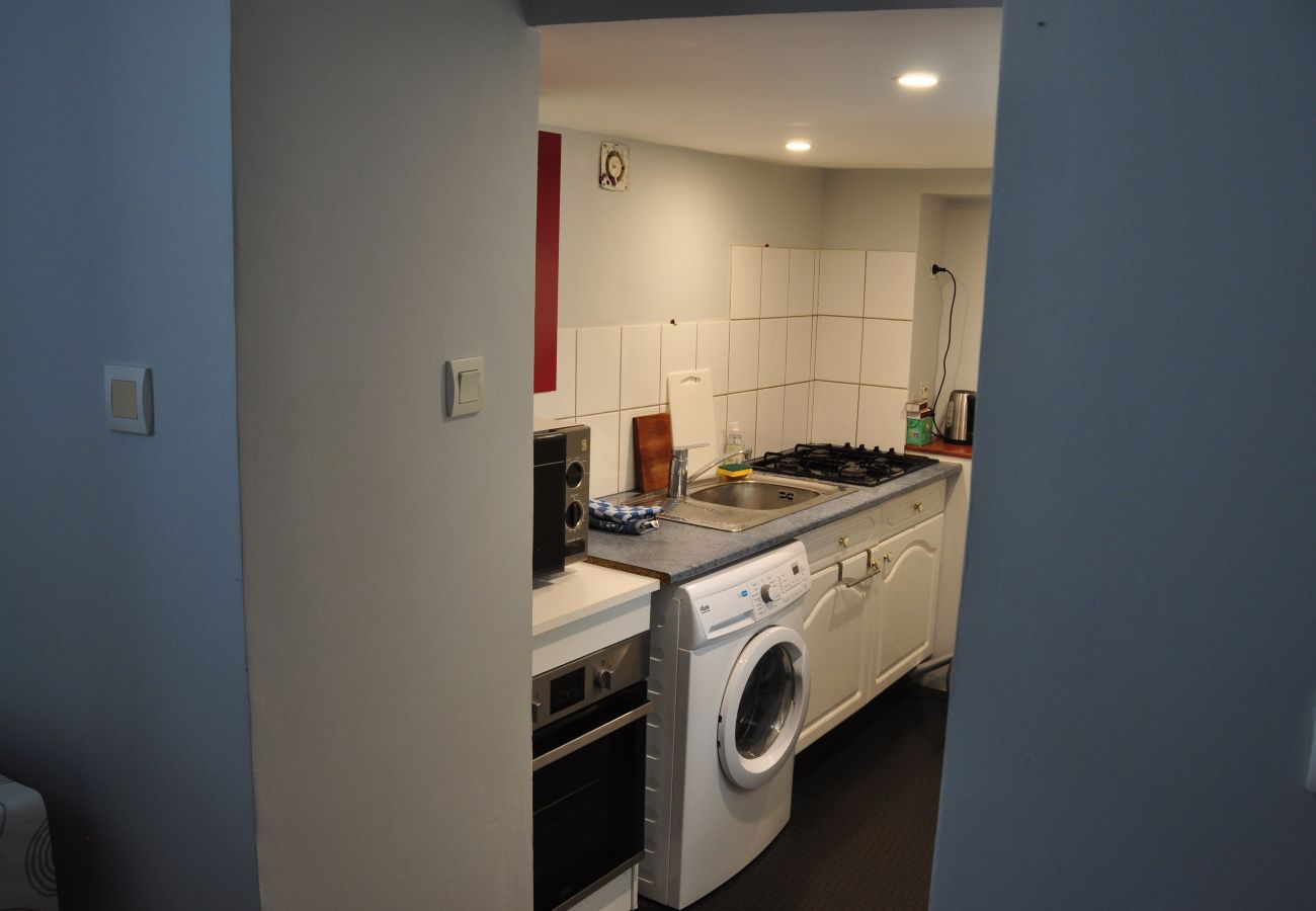 Appartement à Candé - Candé centre cuisine chambre salon Hote-Zen WIFI 