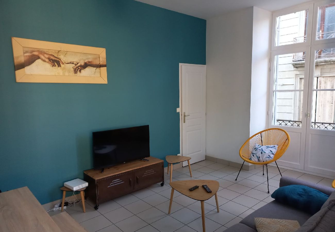 Appartement à Segré - Immeuble entier Segré coeur de ville terrasse balcon 
