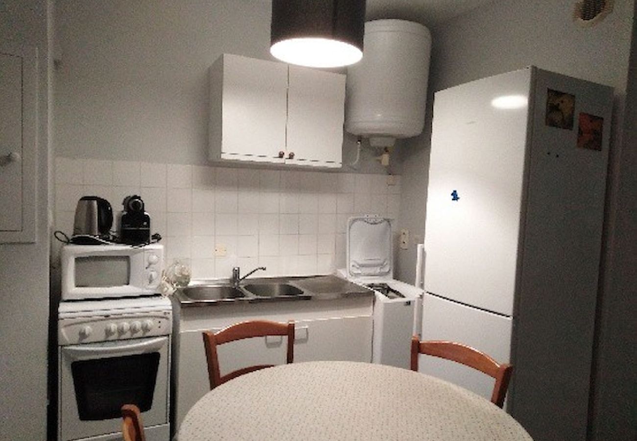 Appartement à Candé - 2 chambres au cœur de Candé Hote-Zen WIFI 