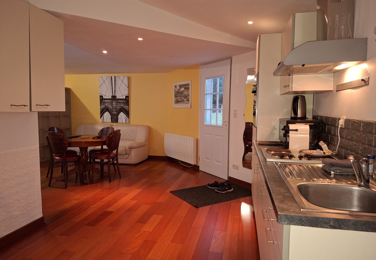 Appartement à Le Fuilet - Grand T2 de la villa à la fosse à l'âne