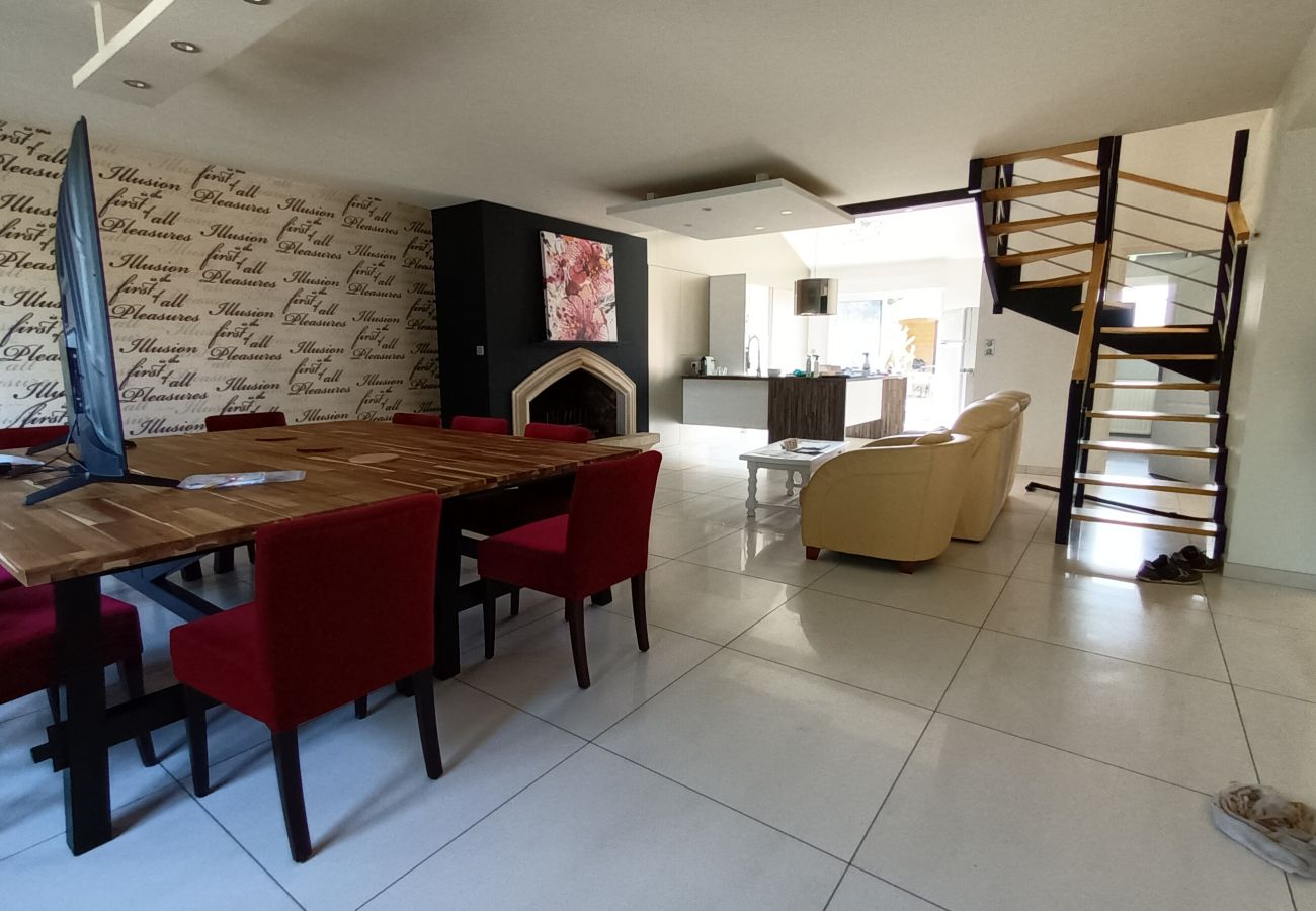 Maison à Le Fuilet - Maison de la villa à la fosse à l'âne