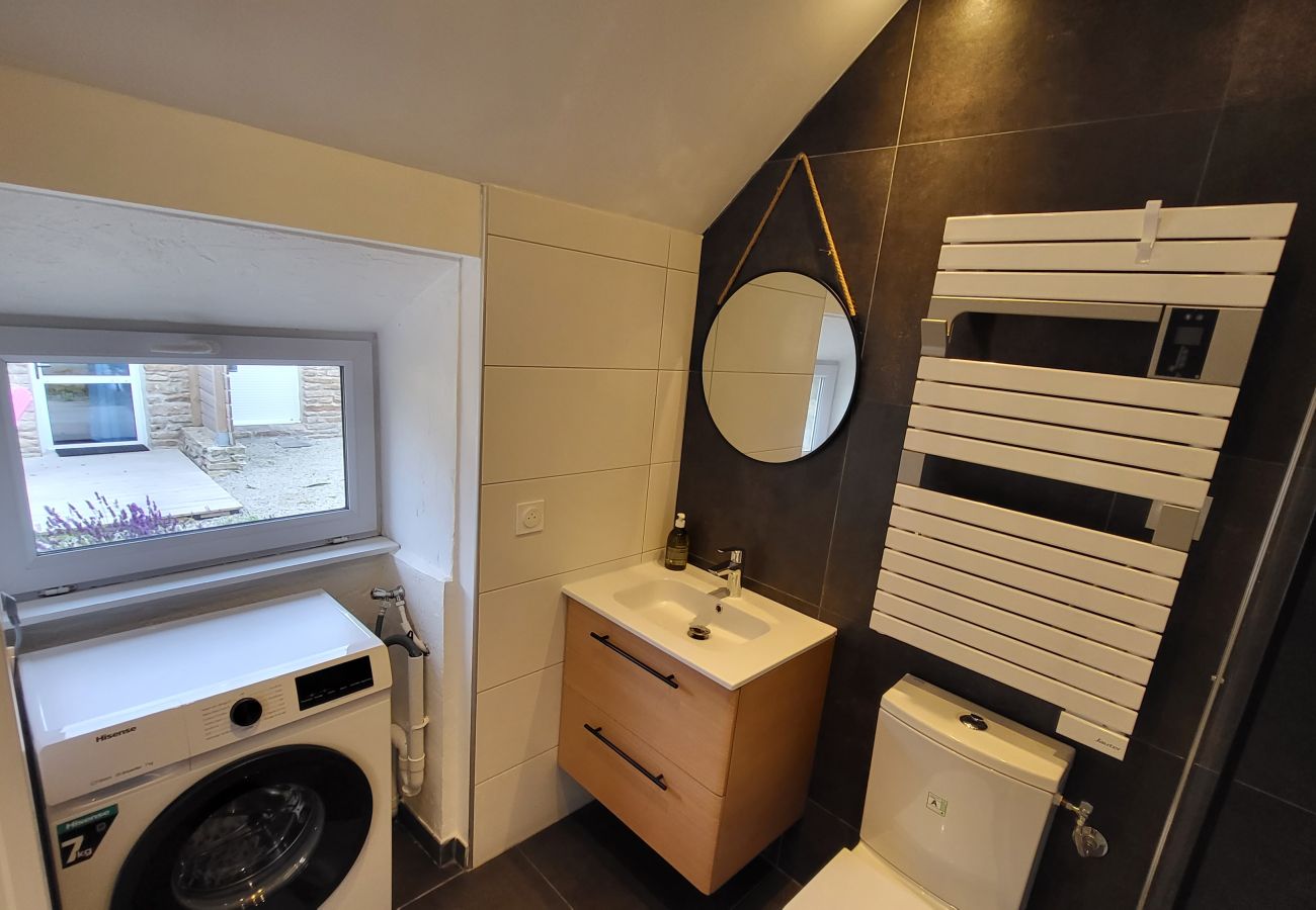 Maison à Ploudalmézeau - Le Ptit St Roch - 4 chambres - 3sdb - jardin - 5km mer